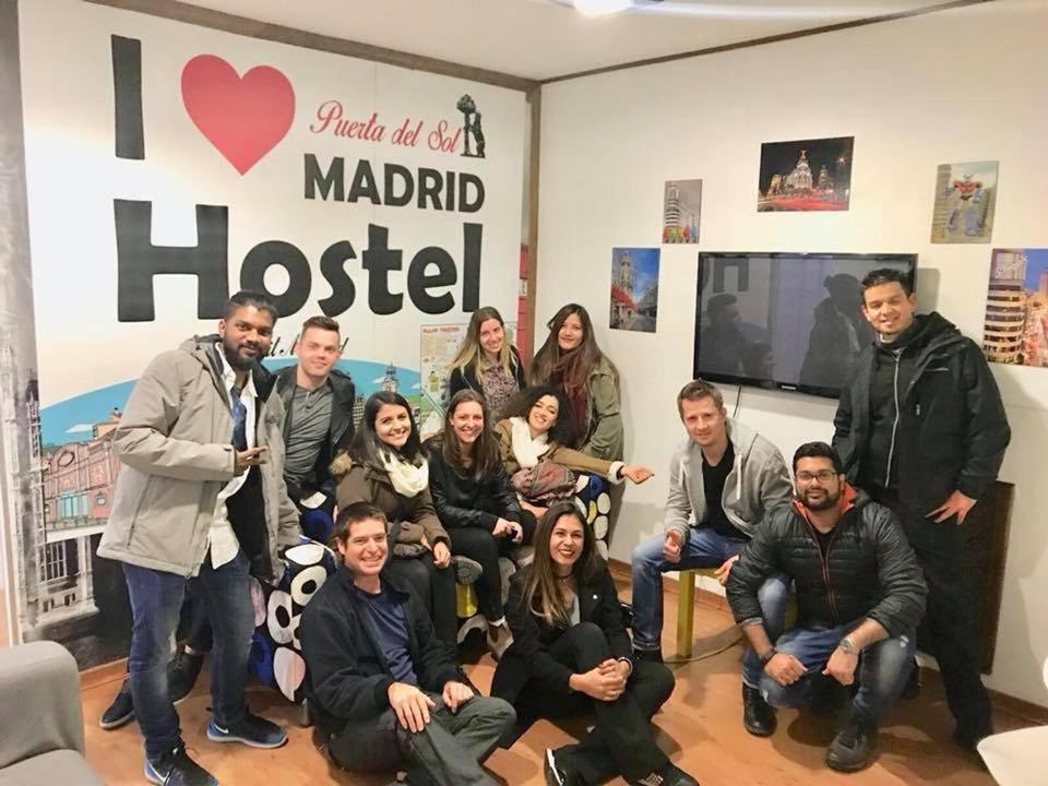 I Love Madrid Hostel Exterior photo